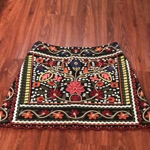 Embroidered Pencil Skirt